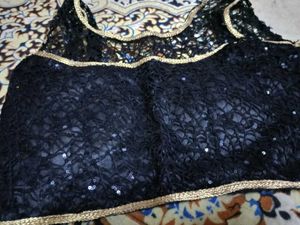 Black Blouse 🖤