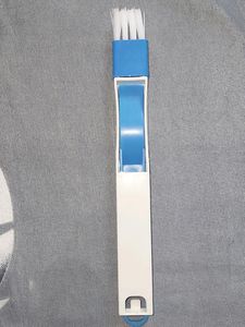Brush Cleaning Tool