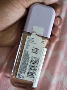 Maybelline Super Stay Lumi Foundation. Shade - 310
