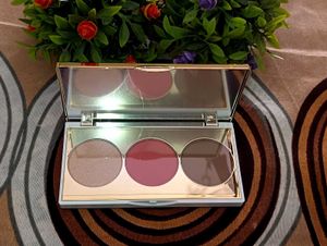 3in1 Highlighter+Blush+Bronzer Only 399/