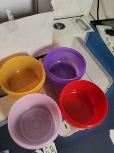 Colorful Tupperware Bowls - Set of 4