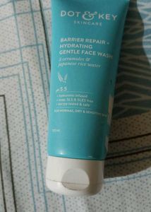 dot and key barrier face wash