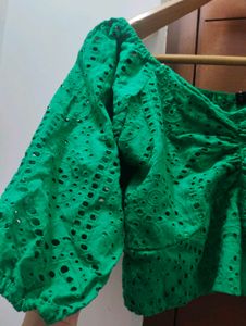 Green Eyelet Top💚