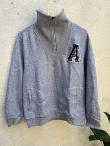 Grey Pullover Sweatshirt