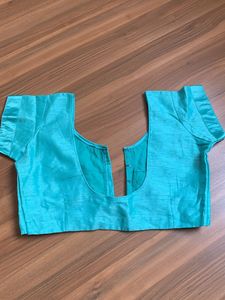 A Beautiful Party Wear Saree With Blouse