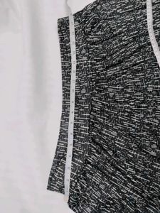 Stylish Black &amp; White Palazzo Pants (CQ)