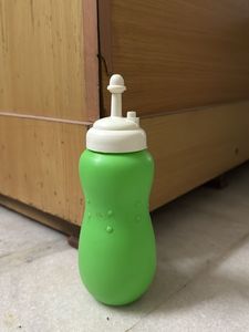 Green Ketchup Dispenser