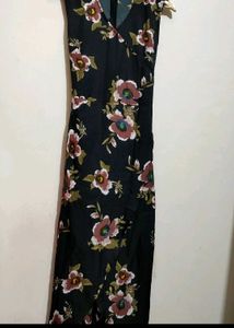 Black Dress Floral Print For 30 Bust