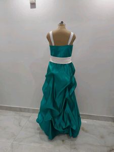 Elegant Green Ethnic Gown