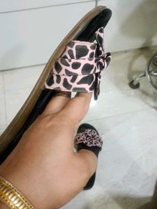 Animal Print Black Slides