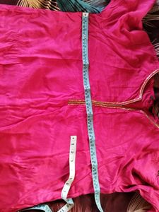 Pretty Embroidered Ethinic Kurta