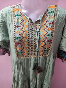 Xxl Embroidered Green Kurta