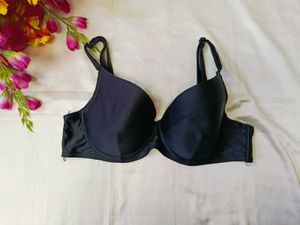 🇳🇿💫💕Elegant Black Bra