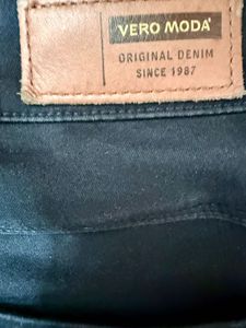 Vero Moda Stretchable Denim Jeans(Jeggings)