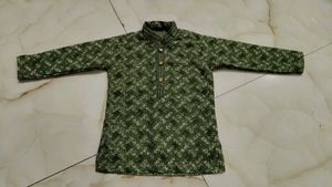 Green Embroidered Kurta