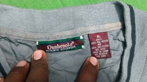 Stylish Gray Pullover Jacket