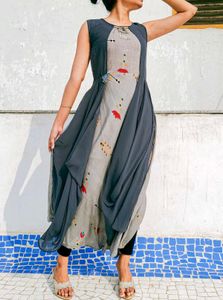 Designer Kurta With Floral Design (Navratri Vibe)