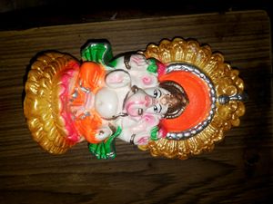 Mata Lakshmi And Ganesh Ji