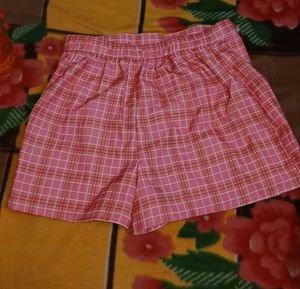 A Cute Girly Skirt 🩷