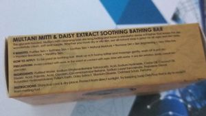 Oxi9 Multani Mitti &amp; Daisy Extract Soothing Bar(3)