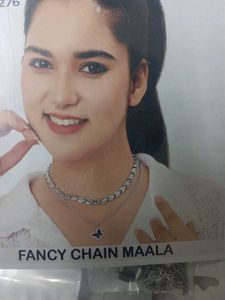 Fashion Chain With Pendant