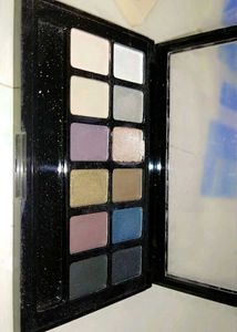 All CombMakeup Bundle - Palettes, Lipsticks &amp; Mote