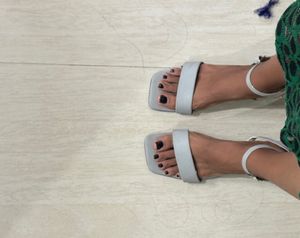 Zudio Heels