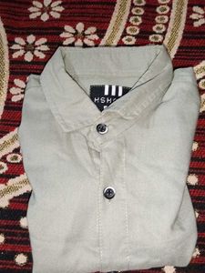 Casual Button-Down Shirt