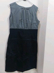 Two-Tone Sleeveless Dress