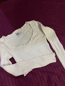 deep neck crop top