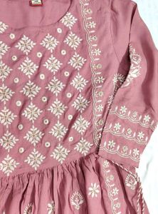 Women Mauve Pink Chikankari Embroidery Kurta Set