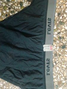 M Size Used Levi&#39;s Black Brief