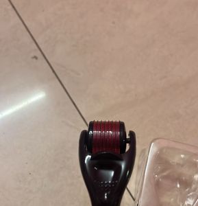 Derma Roller System