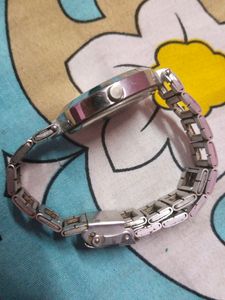 Fenix Quartz Watch ( It&#39;s Not Working)