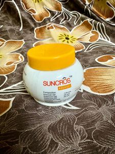 Suncros Aqualogica Gel Sunscreen(by Dermatologist)