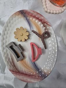 4 Pcs Combo Of Matte Hair Claws (Random Colors)