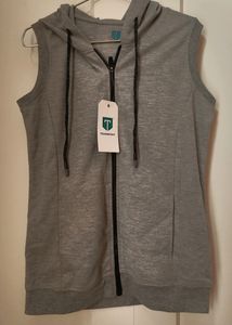BRAND NEW TEAMSPIRIT ZIP UP HOODIE