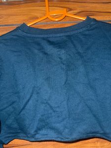 Cropped Sleeve Sweatshirt