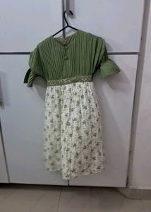 1. 🌿 Cute Green Dress for Girls 👧 Combo