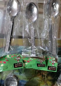Spoon Set of 12 New With Tag