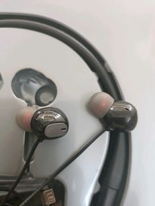 Zebster Wireless Earphone