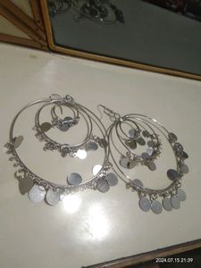 Earring
