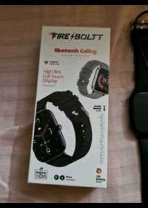 Fire Boltt Smartwatch & A Wireless Charger Combo