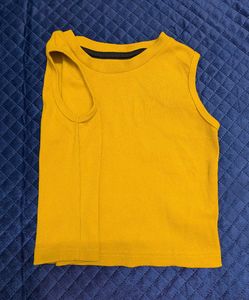 Cute Yellow Crop Top 💛♥️💛