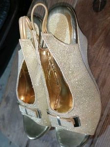 Sparkling Gold Slingback Heels
