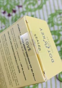 Dot &amp; Key Vit C Sunscreen