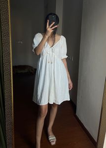 NEW LOOK Off White Crinkle-Cotton Frill Mini Dress