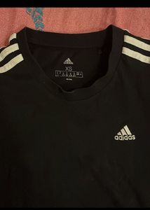 ADIDAS WOMENS TSHIRT