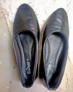 Black Belly Shoes