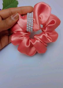 Peach Pearl Scrunchie